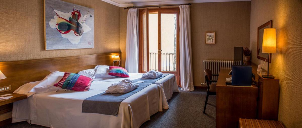Hotel-Hostal Sport Фальсет Экстерьер фото