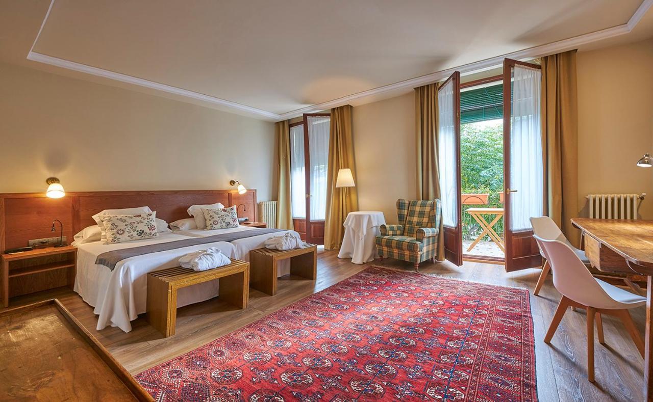 Hotel-Hostal Sport Фальсет Экстерьер фото