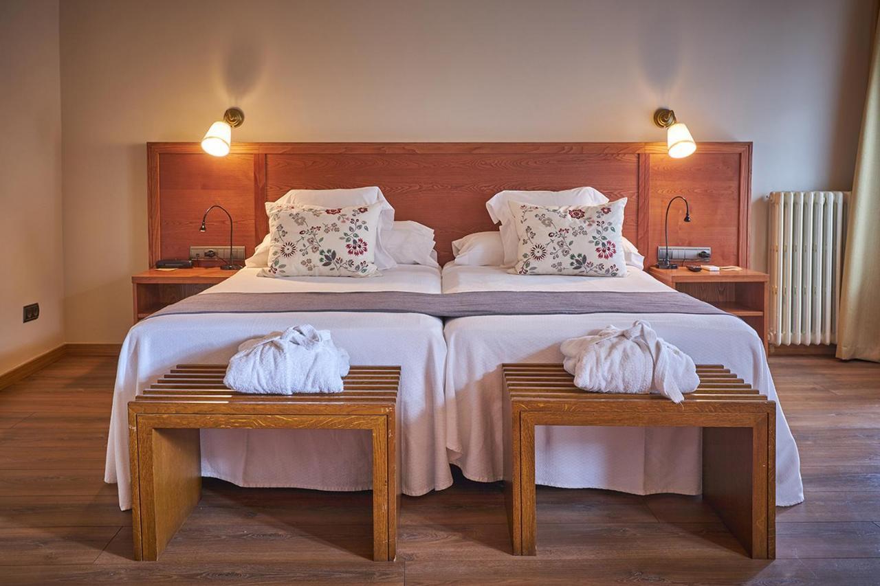 Hotel-Hostal Sport Фальсет Экстерьер фото