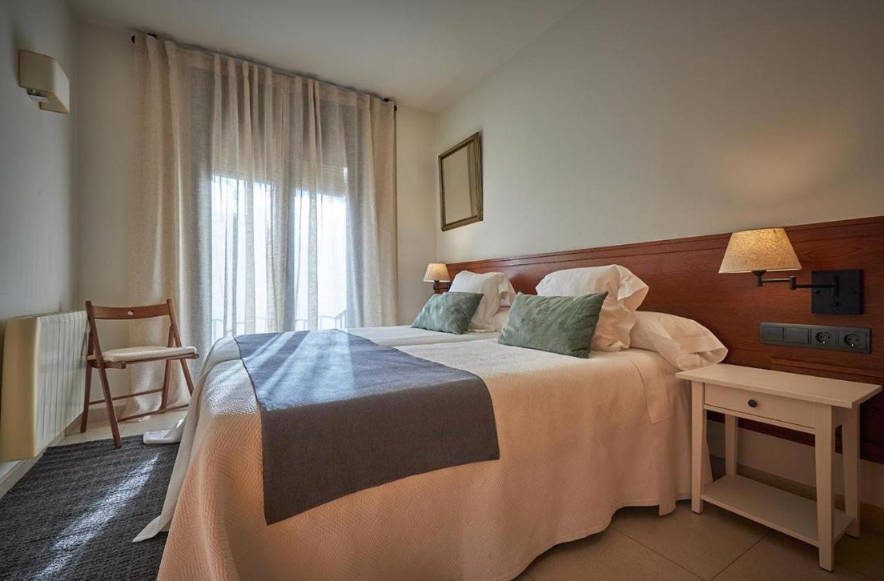 Hotel-Hostal Sport Фальсет Экстерьер фото